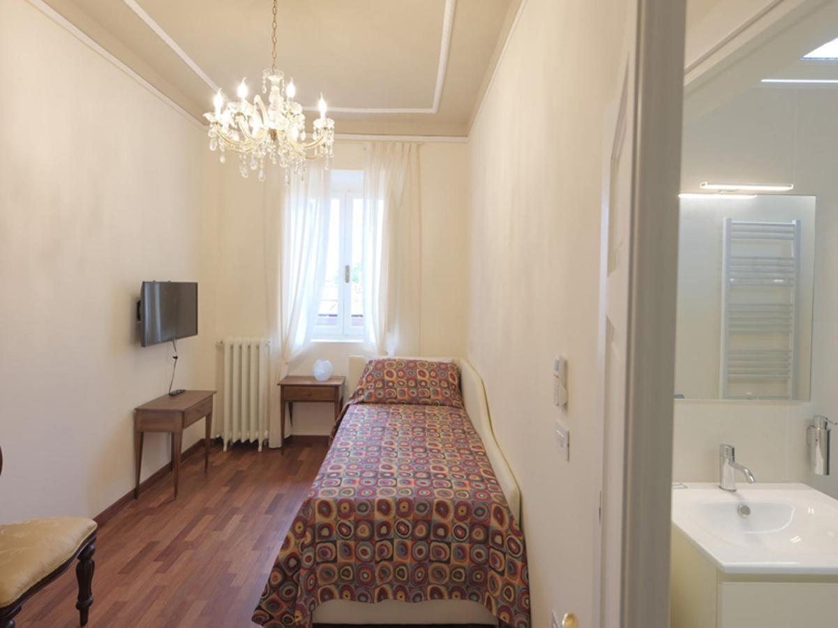 Villa Giulia Bnb Viareggio Ngoại thất bức ảnh